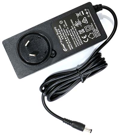 Power supply 15V/4A